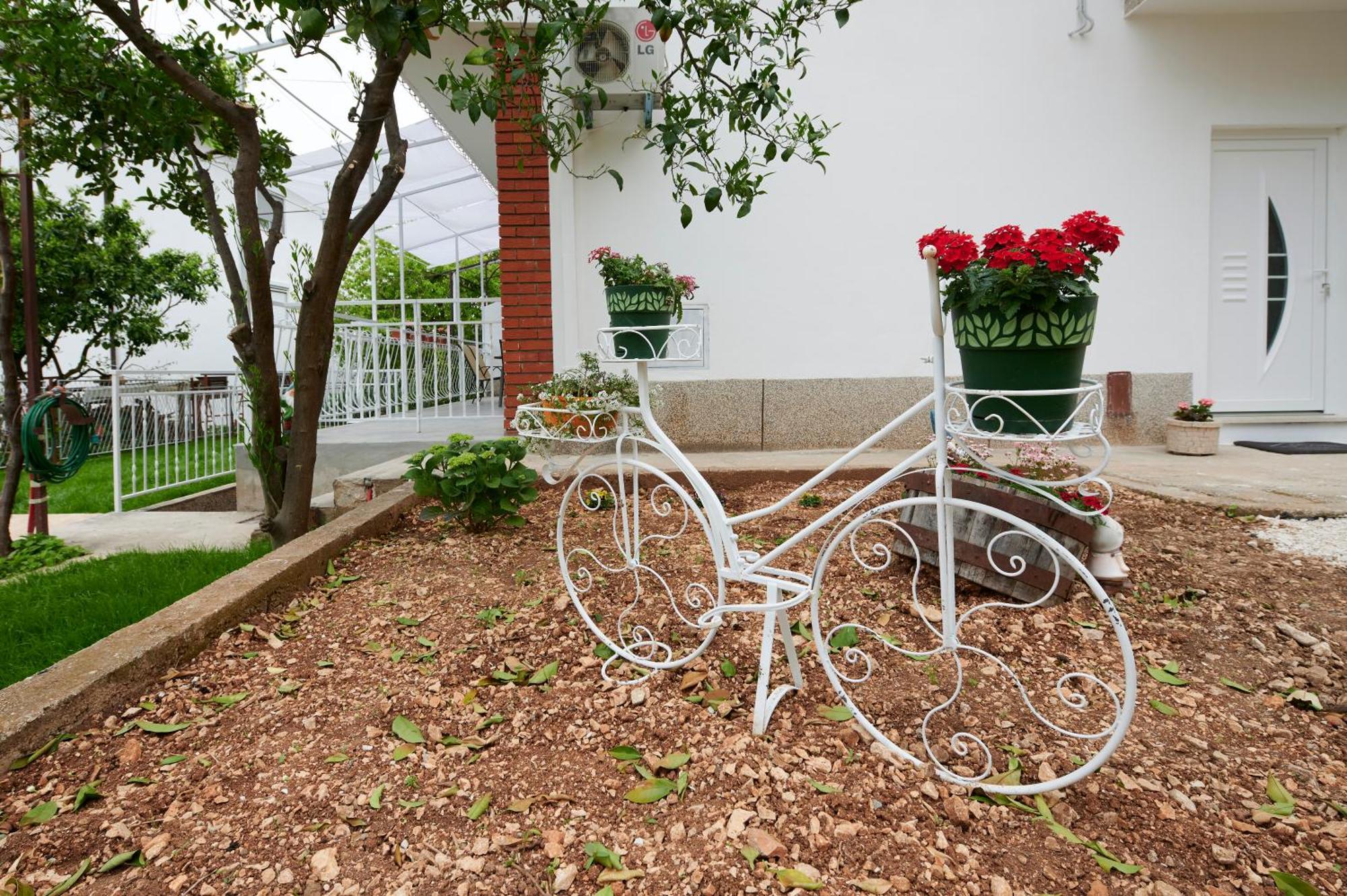 New 4* Apartman Zoa In Trogir Exterior photo